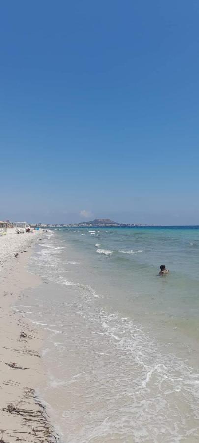 L'Hirondelle De Kelibia : Chez Amou Hotell Exteriör bild